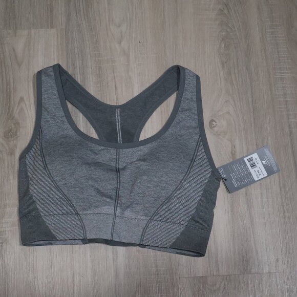 NWT New Balance Seamless Racerback Sports Bra – Gray – XL  MSRP $35  Brand - Picture 3 of 3